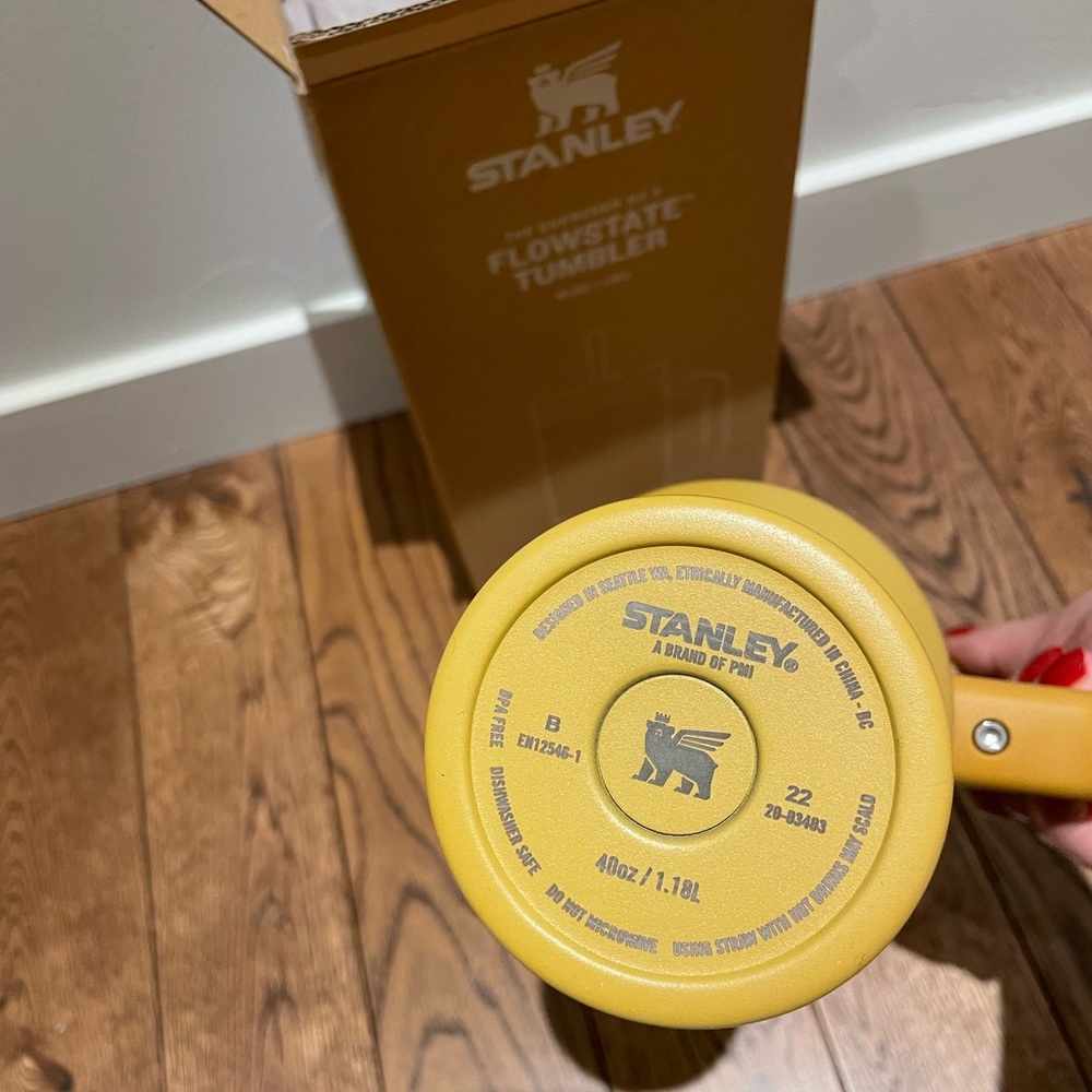 Stanley Adventure Quencher H2.O 40oz - Picture 5 of 6